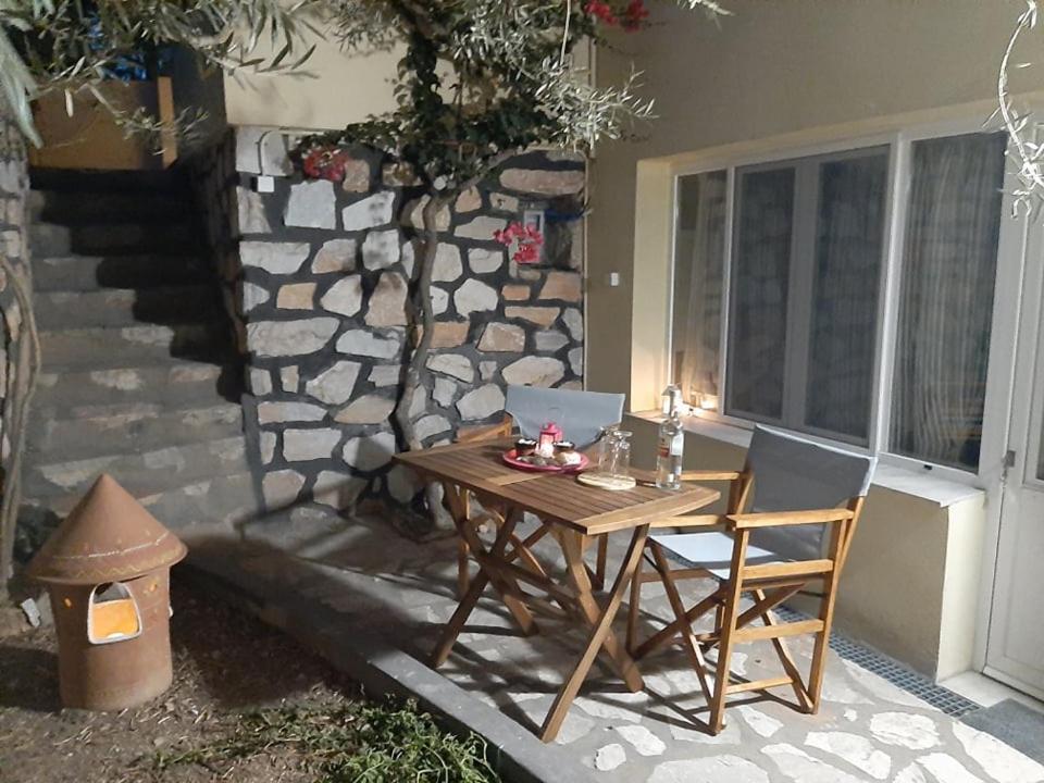 Quiet, Colourful Home In Cyclades Adiata Экстерьер фото
