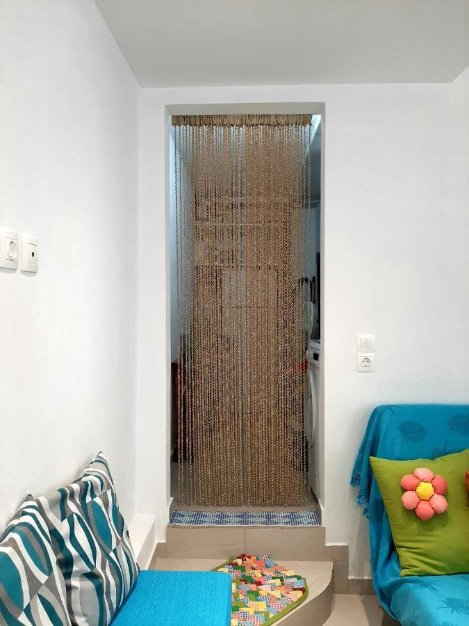 Quiet, Colourful Home In Cyclades Adiata Экстерьер фото